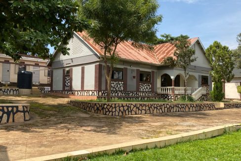 Home + Rentals for Sale in Kawanda