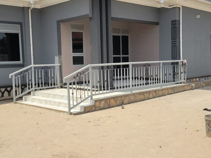 New 3 Bedroom House for Sale in Kitende Kitovu | UGX 370M