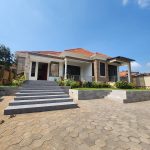 Luxury 4 Bedroom Home for Sale in Akright City Bwebajja | Entebbe Road