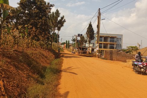 17 Decimals of Prime Residential Land for Sale in Kira | Executive Neighborhood